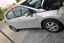 نيسان فيرسا